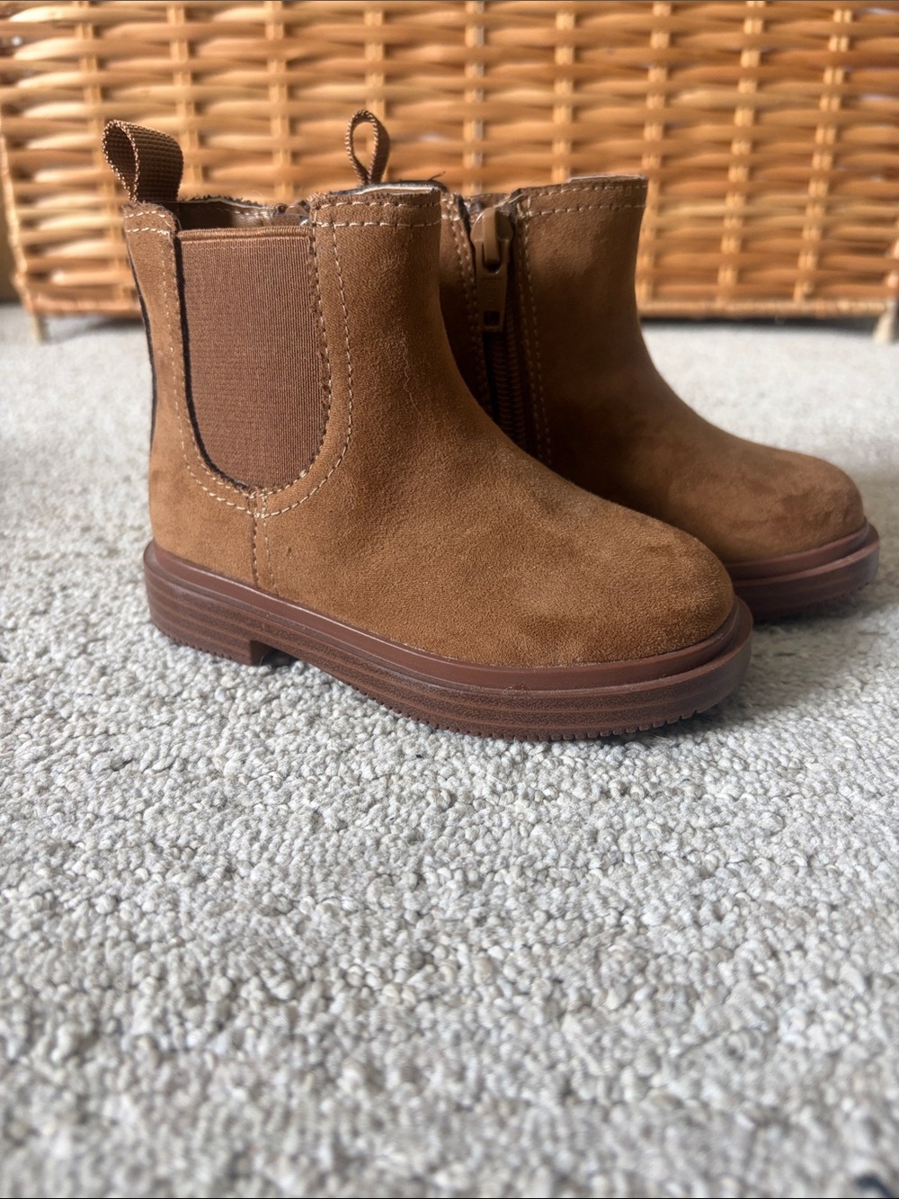 H&M Kids Tan Suede Chelsea Boots